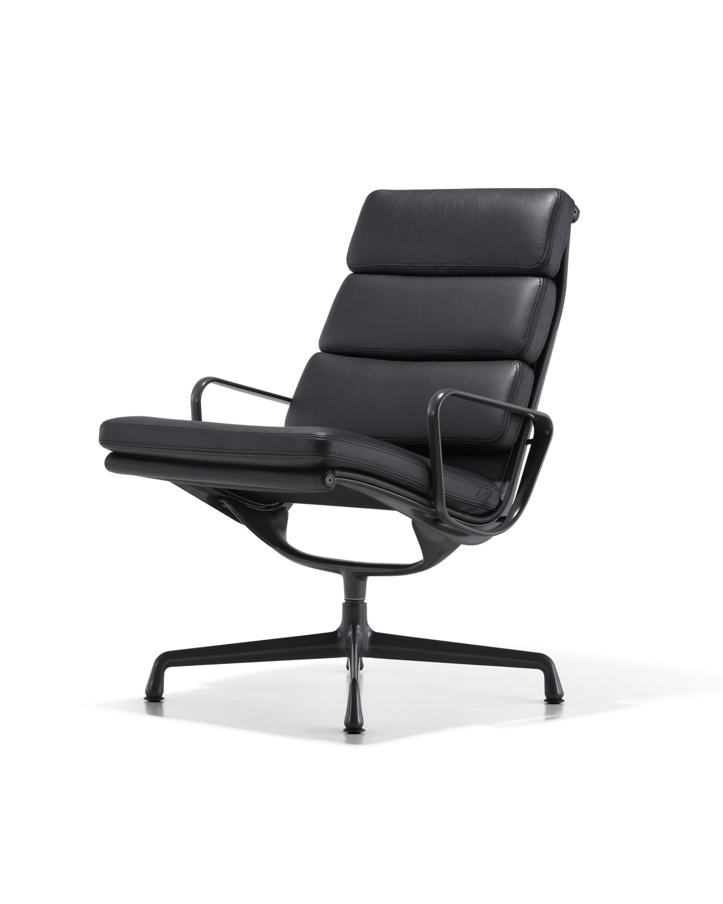乐竞平台 - 坐具|躺椅|办公家具|设计师家具|伊姆斯软包躺椅